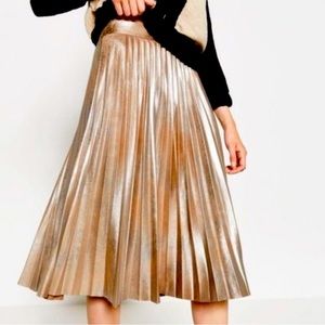 Zara Gold Sueded Midi Pleated Skirt